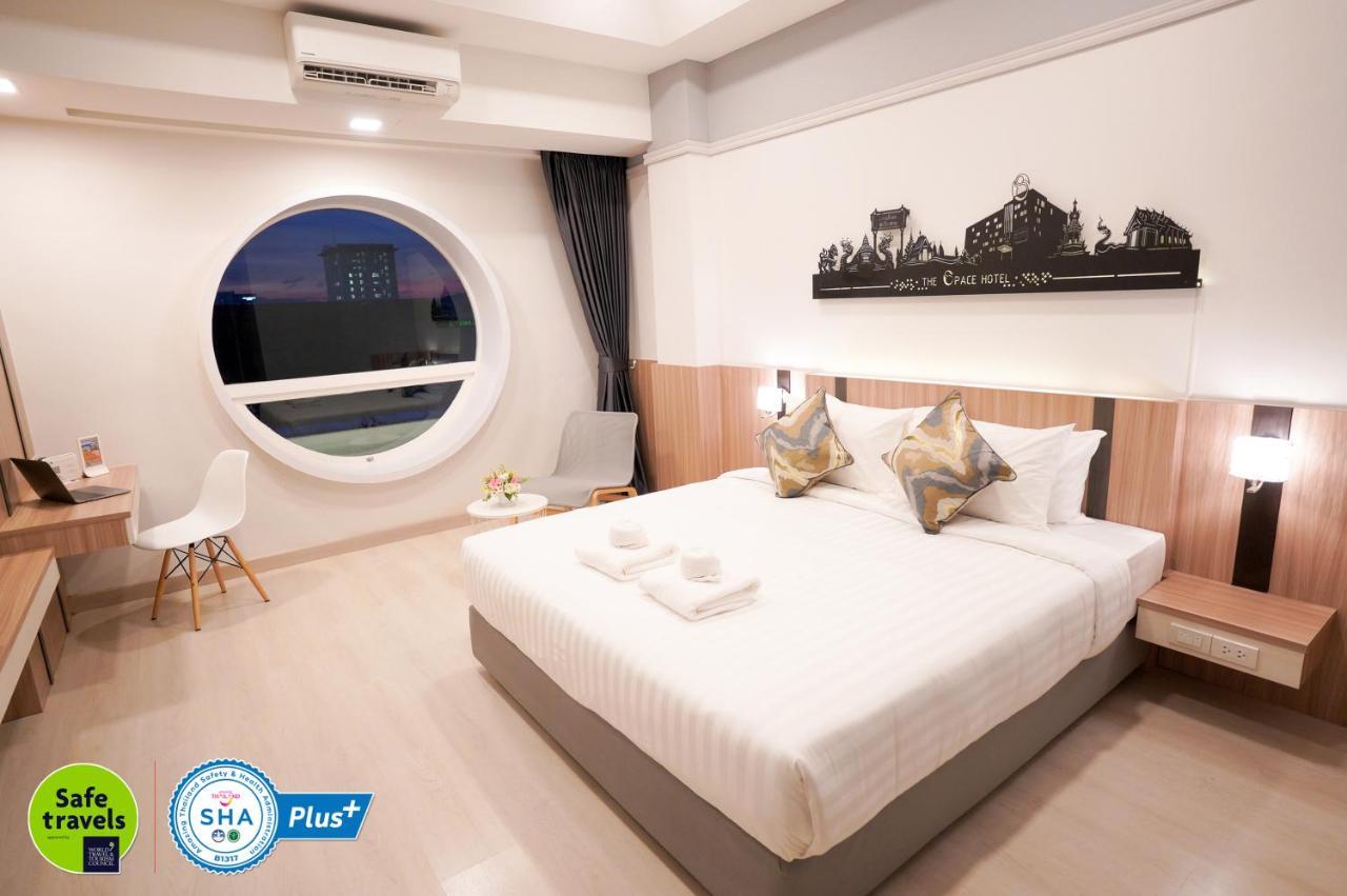 The Space Hotel Csiangraj Kültér fotó