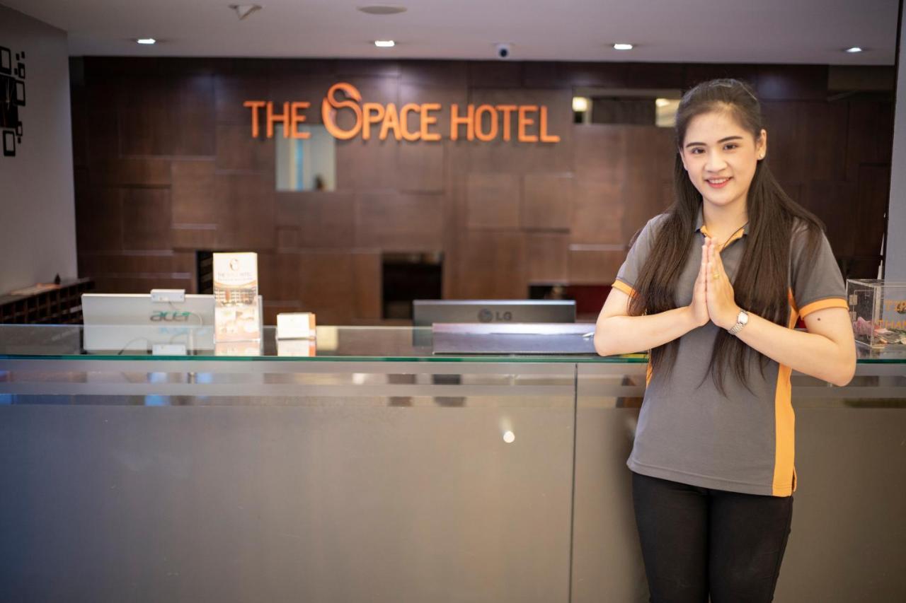 The Space Hotel Csiangraj Kültér fotó